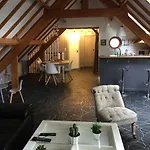 Le Du Frene